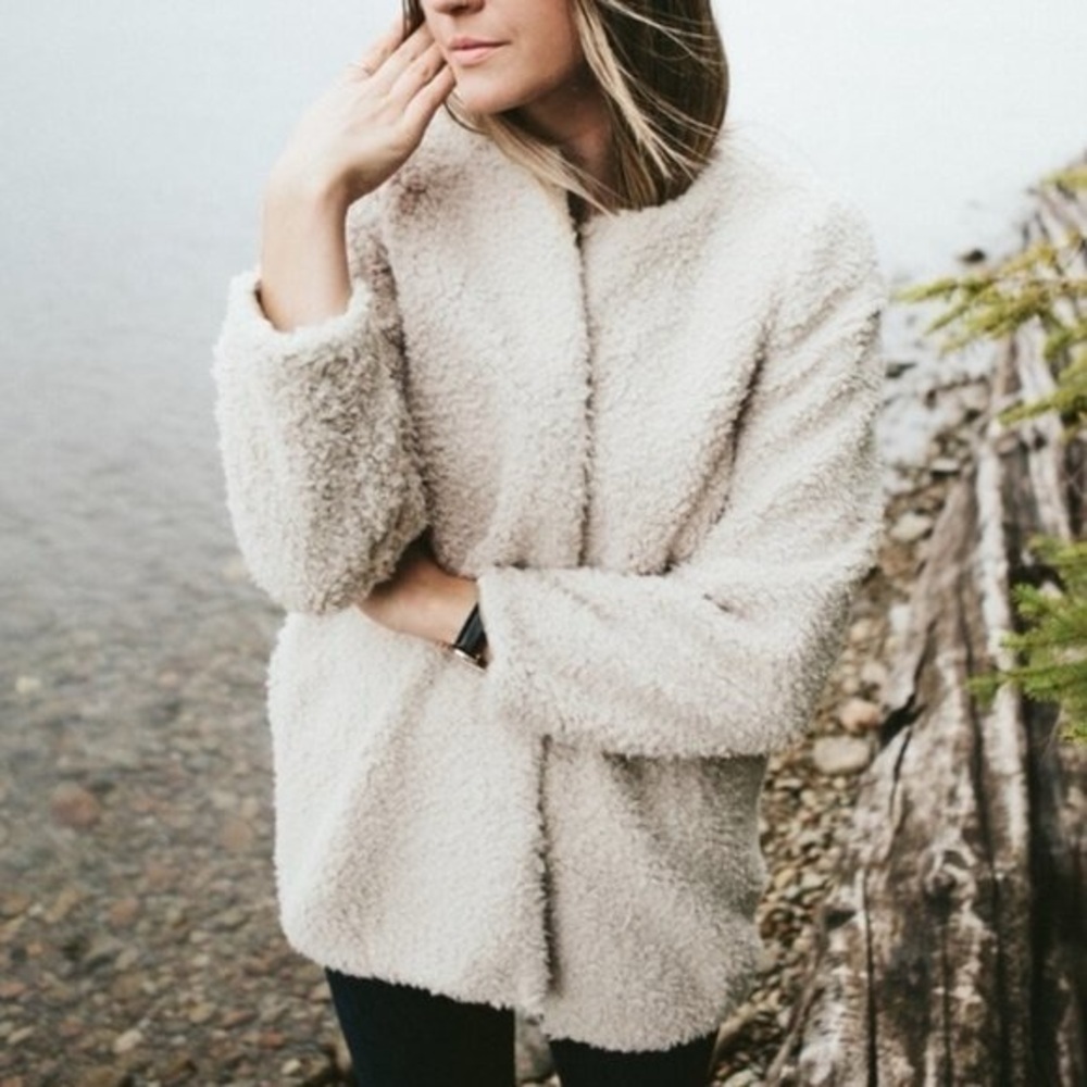 Wilfred Aritzia Cream Laboratoire Plush Teddy Sherpa Coat - Picture 14 of 14